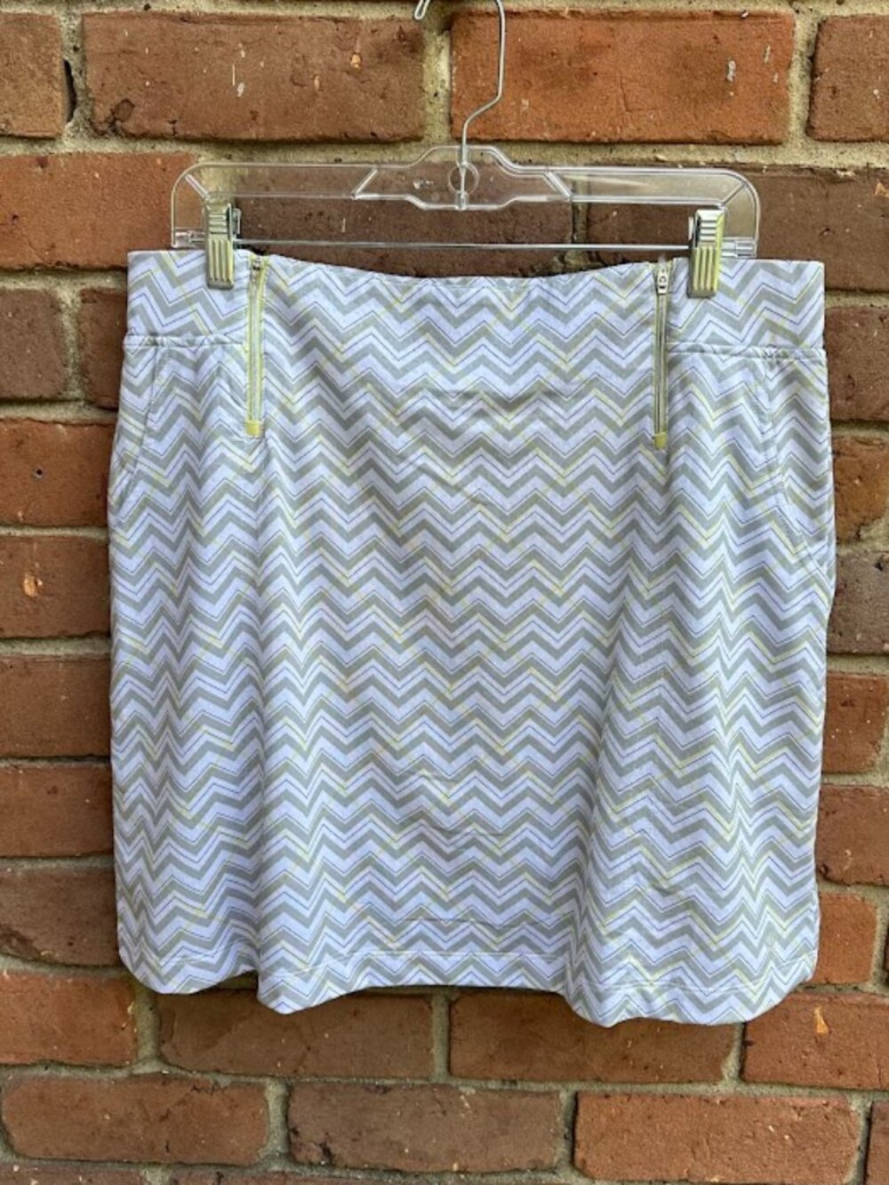 Bette & Court Skort Grey & White Size L